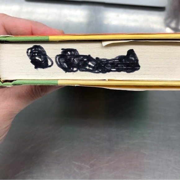 Vintage Red Zone By: Mike Lupica. Hardcover book - Picture 7 of 7